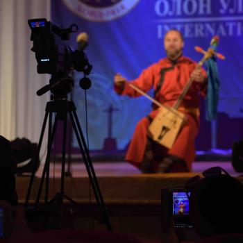 musicien_competition_chant_diphonique_mongolie